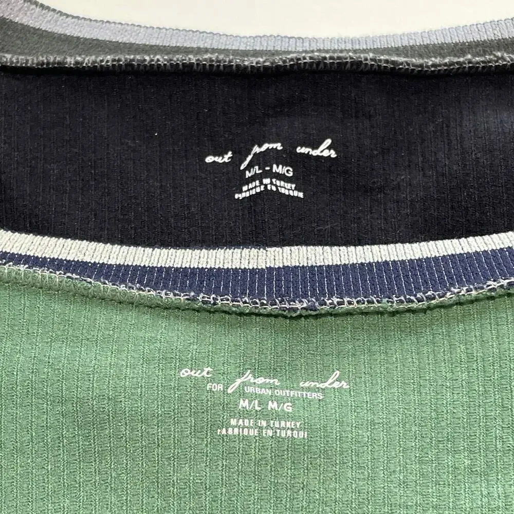 Out From Under Urban Outfitters Shirt Bundle (2)M/L GN/Blk LS V-Neck Ribbed Crop - Picture 5 of 5